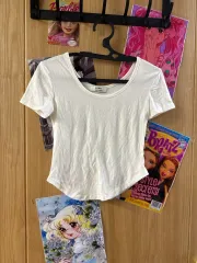 ショートトップス Tシャツのサムネイル