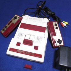 任天堂 ファミリーコンピュータ 本体 HVC-001 マリオブラザーズ - メルカリ
