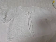 白半袖ブラウスのサムネイル