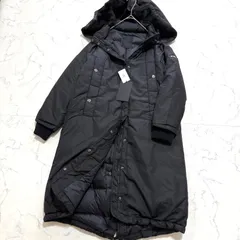 タグ付新品同様 TATRAS 高級Rライン ロングダウンジャケット 黒 サイズ３のサムネイル