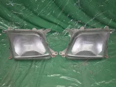 【中古】ランクル プラド ヘッドライト 左右のサムネイル