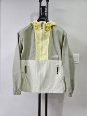 THE NORTH FACE ザノースフェイス 익스플로링 ルーズフィット ウィンドブレーカー ジャケット 90/S (レディース 100サイズ 可能)のサムネイル