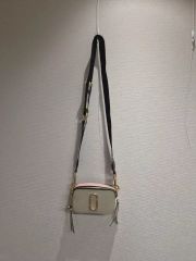 新品・未使用】マークジェイコブス スナップショット 新品タグ付 白 