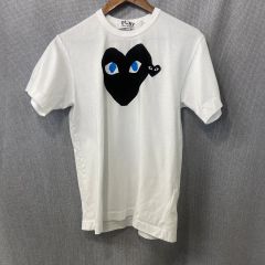PLAY COMME des GARCONS 青目ブラックハート 半袖Tシャツ - メルカリ