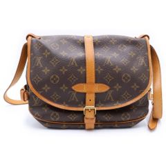 LOUIS VUITTON (ルイヴィトン) パンスクラヴァット LV イニシャル