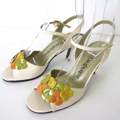 イヴサンローラン YVES SAINT LAURENT サンダル ヒールサンダル アンクルベルト 本革 エナメル レザー 花柄 35.5 アイボリー 22.5cm くつ 靴 シューズのサムネイル