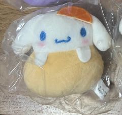 サンリオ 大盛りデザイン もぐもぐマスコットホルダー ポムポムプリン