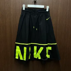 ナイキ トレーナー スカート Sのサムネイル
