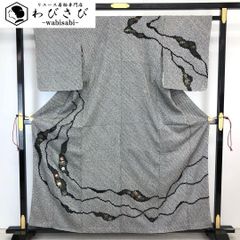 訪問着 総絞り 刺繍の花模様 金彩 黒色 しつけ糸 K-4312 - メルカリ