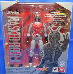 반다이 SHFiguarts 가면 라이더 X