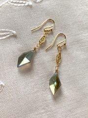 No.599 14kgf アンデシン＆ブルームーンストーンのピアス - メルカリ