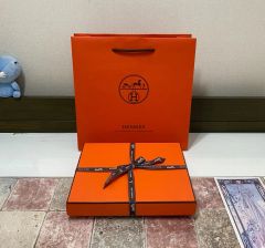 エルメス HERMESノートブック パリ・フォーブルサントノーレ本店 