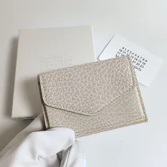 訳あり【新品未使用・ヨーロッパ輸入品】MAISON MARGIELA 4ステッチ 三つ折り財布 メゾン マルジェラ レザーサイフ ユニセックス（メンズ・レディース）小銭入れ コインケース カードケースのサムネイル