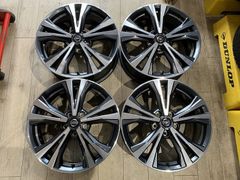 新車外し ホンダ 新型ヴェゼル 純正ホイール 4本 18インチ 送料込み