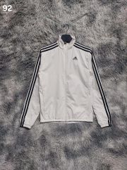 t*1様 adidas マストハブ ウーブンジャケット - メルカリ