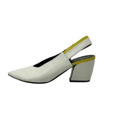 PIERRE HARDY(ピエールアルディ) サンダル 38 1/2 レディース - 白×イエロー レザーのサムネイル