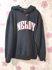 ノルディ NERDY ブラック フーディー Tシャツのサムネイル