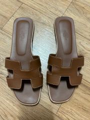 HERMES サンダル オアジス ゴールド ブラウン 36.5 - メルカリ