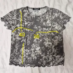 Magpie Robin クロップドTシャツ サイズ44のサムネイル