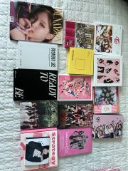 TWICE アルバム トレカ まとめ売り - メルカリ