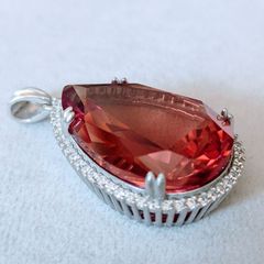 濃い✩.*˚ピンクトパーズ天然ダイヤモンドレースワークペンダント 