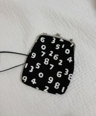 SOU SOU coin purse cross bag, including strap, brand new.