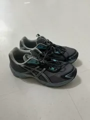 アシックス UB2-S ゲル 1130 メトロポリス ライケン ロックのサムネイル