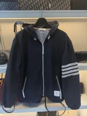 正規品 / 5サイズ Thom Browne トム・ブラウン リップストップ ウィンドブレーカーのサムネイル