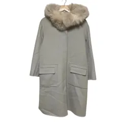 良品 FOXEY フォクシー フォックファーフード カシミヤ リバーコート 40197 サイズ38 グレージュ レディース 古着 中古 USEDのサムネイル