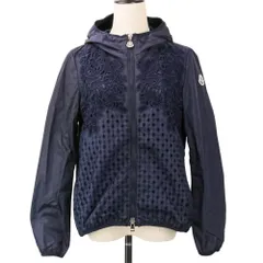 良品 MONCLER モンクレール VIVE マウンテンパーカー ジャケット ブルゾン B10934611505 サイズ1 ネイビー レディース 古着 中古 USEDのサムネイル