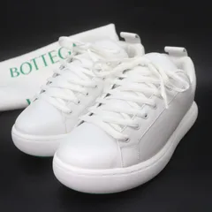 IT4YEK4CUVBK 未使用 BOTTEGA VENETA ボッテガ・ヴェネタ ピロースニーカー ローカット フラット シューズ 靴 厚底 ホワイト 白 メンズ サイズ48のサムネイル