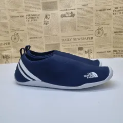 THE NORTH FACE ザノースフェイス マリンシューズ 270のサムネイル