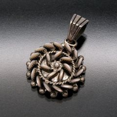 インディアンジュエリー ペンダントトップ アイゼア オルティス