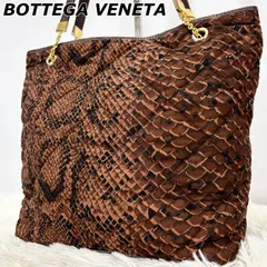 ボッテガヴェネタ BOTTEGA VENETA トートバッグ ショルダーバッグ 手持ち 手提げ 肩かけ キルティング パイソン柄 ロゴ金具 ロゴ刻印 イタリア製のサムネイル