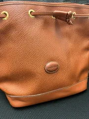 marie claire ショルダーバッグ　巾着バッグ　レザー　ブラウンのサムネイル
