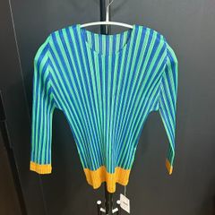 PLEATS PLEASE 五分袖 トップス マルチカラー - メルカリ