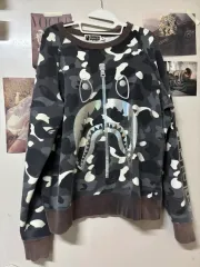 2026年最新】A BATHING APE シャーク スタジャンの人気アイテム - メルカリ