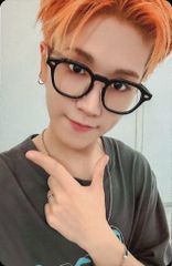 BOYNEXTDOOR ボイネク ボネクド サイン付きチェキ 中華 イハン - メルカリ