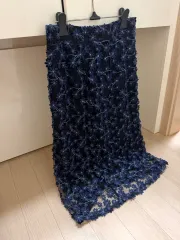 anna sui アナスイ ネイビー フラワー 刺繍 レース スカート チュール ロング丈 スカート 花柄 ゲストルック 一歳の誕生日のサムネイル