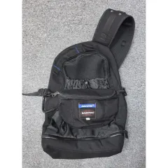 ADER ERROR x EASTPAK スリングバック クロスバック バッグのサムネイル