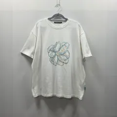 0197 アンダースンベル 半袖Tシャツ 花刺繍 白 Lのサムネイル