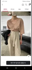 ベージュ Vネック 半袖 Tシャツのサムネイル