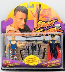 HASBRO OFFICIAL MOVIE FIGHTER/STREET FIGHTER GUILE & MBISON