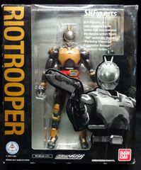 반다이 SHFiguarts 가면라이더 555(파이즈) 라이오트루퍼