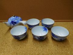 美品 深川製磁□牡丹金ミル 高台コーヒー碗皿2客＆組湯呑 全4点 金彩
