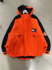 Tommy Hilfiger トミーヒルフィガー 90s セーリングギア ビックロゴ フード ウィンドブレーカー ジャケット Lのサムネイル