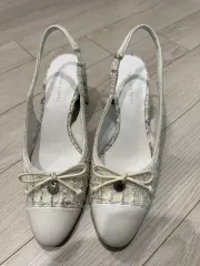CHARLES & KEITH チャールズアンドキース ツイード ボー キャップ-トゥー スリングバック パンプスのサムネイル
