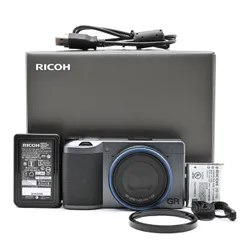 ＜美品＞ RICOH GR IIIx Urban Edition メタリックグレー｜高級コンパクトデジタルカメラ｜シャッター数864枚｜動作良好｜外観新品同様｜元箱付き｜安心の極上美品コンディション