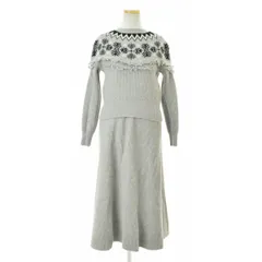 【Aquascutum】5029460235 フリンジニットプルオーバー + 5029430235 ニットマキシスカートセットアップのサムネイル