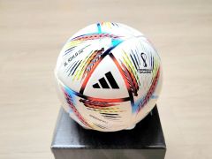 2022Jリーグ公式球 adidas アルリフラ 町田也真人サイン入り - メルカリ